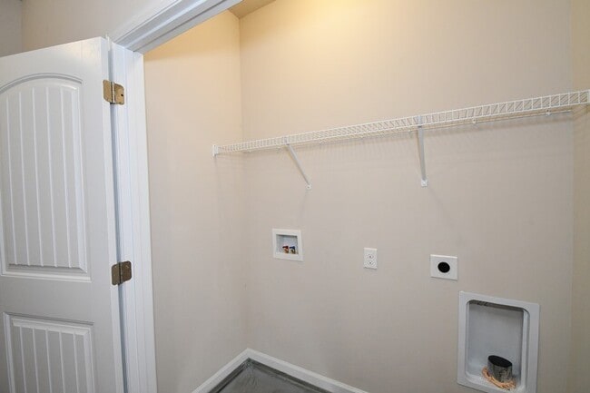 Building Photo - MOVE-IN READY Carolina Forest