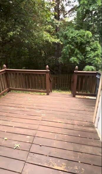 Building Photo - 651 Stonewall Dr