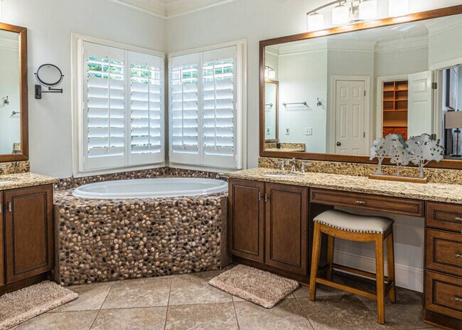 Building Photo - 3115 High Ridge Rd