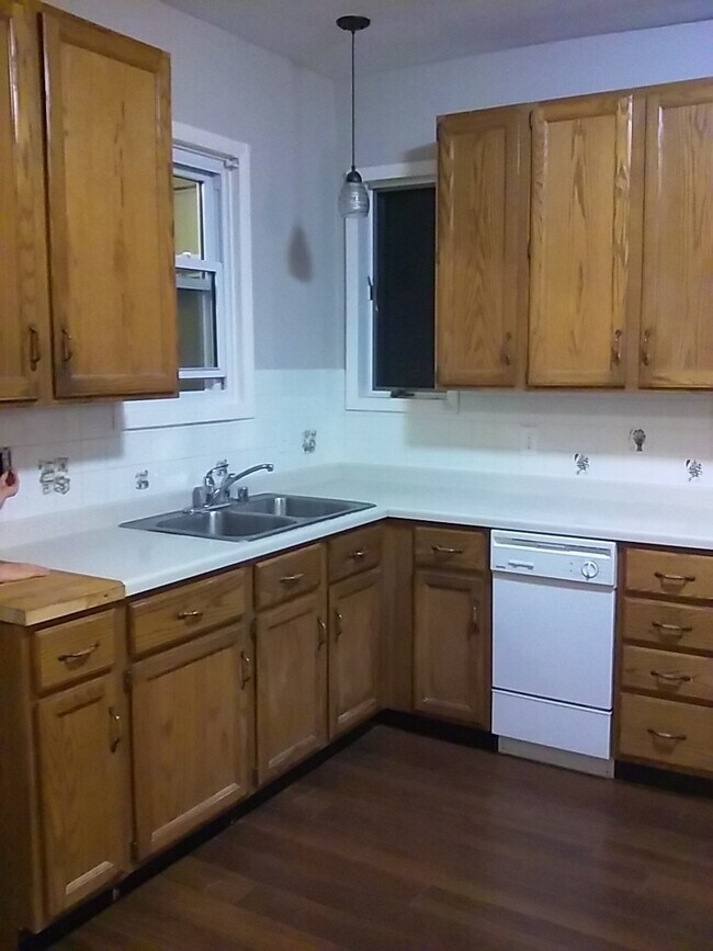 Kitchen - 48 Sherman Pl