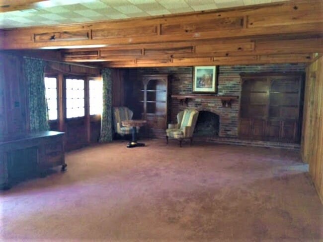 Building Photo - Great home at entrance of Bocage Jefferson Place Subdivision