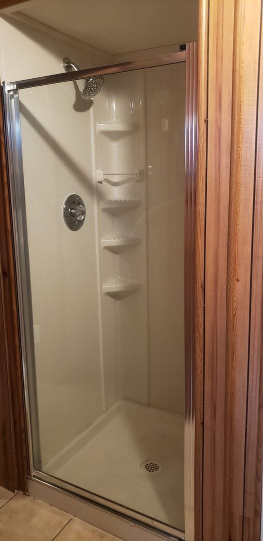 Building Photo - Available June 10th 3-bedroom, 2 bath home on a corner lot near Hamblen Elementary School