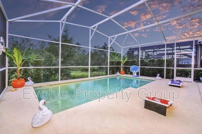 Building Photo - 1449 Fairview Cir