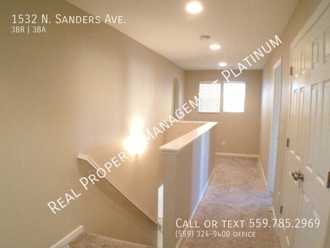 Building Photo - 1532 N Sanders Ave