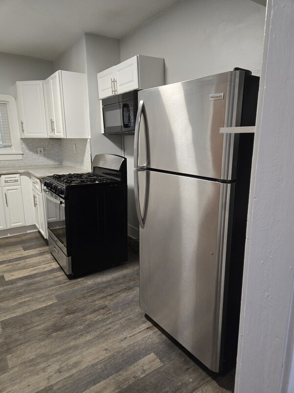 Building Photo - 6022 N 16th St