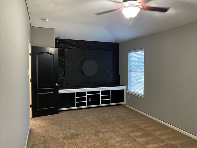 Building Photo - 2827 Mustang Hill Ln