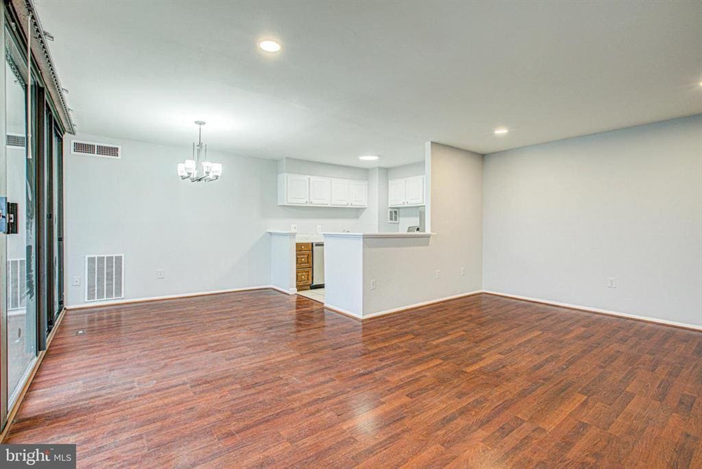 Building Photo - 16 S Van Dorn St