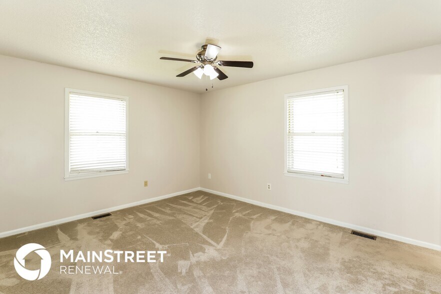 Building Photo - 810 Rowell St