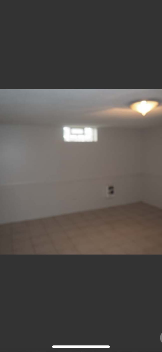 Building Photo - 4N200 Glen Ellyn Rd