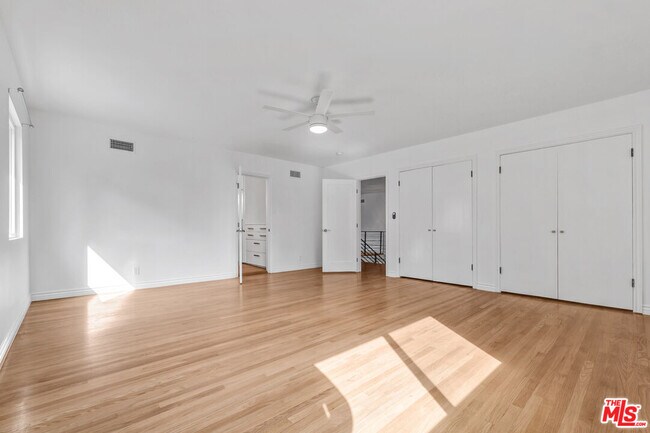 Building Photo - 1801 Buckingham Rd