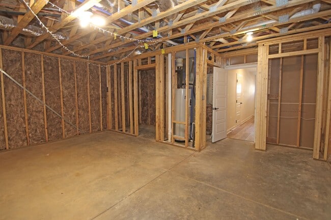 Building Photo - 1412 Palomino Trl