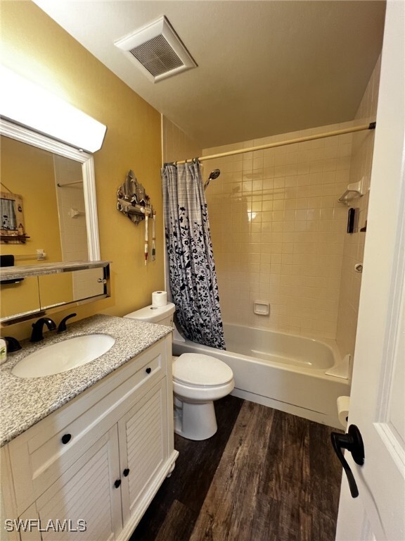 Building Photo - 7104 Nantucket Cir