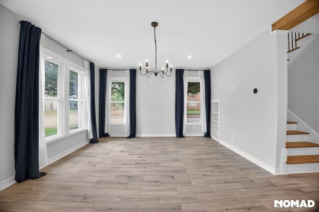 Building Photo - Charming 3BR House in Houston