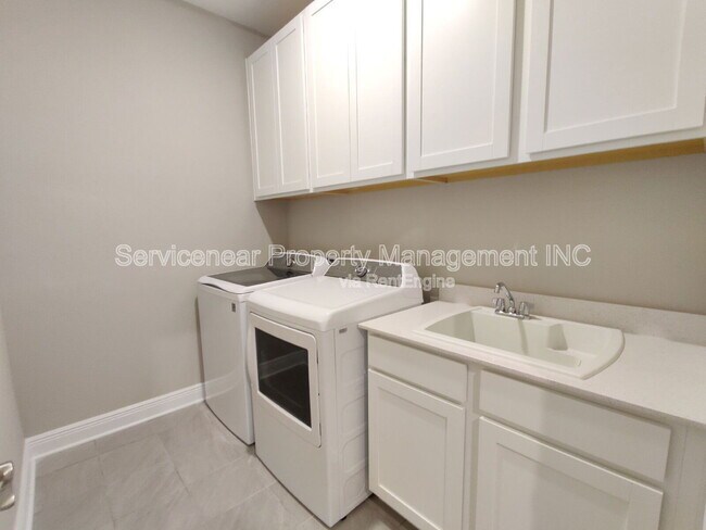 Building Photo - 3823 Savanna Palms Ct