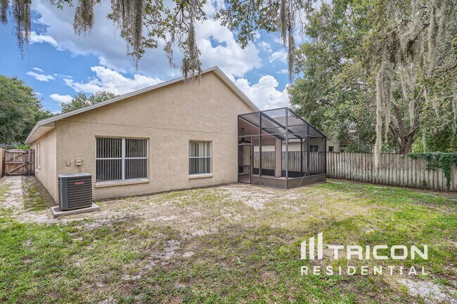 Building Photo - 7025 Colony Pointe Dr