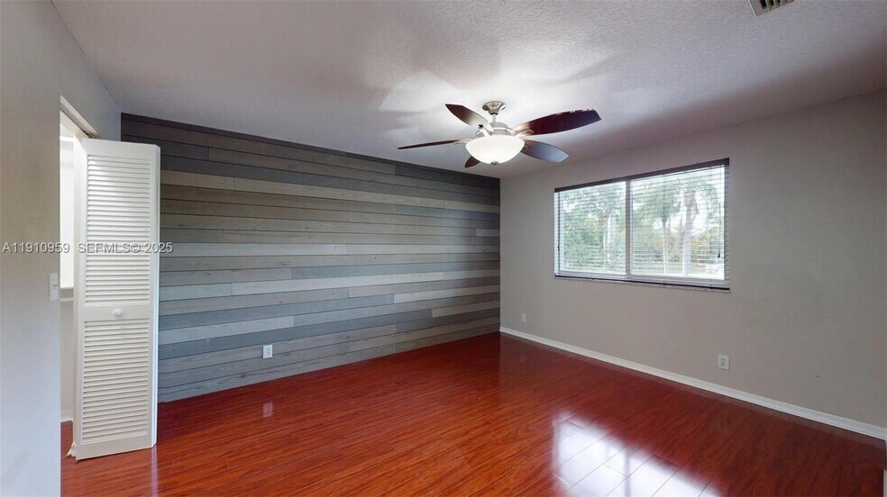 Building Photo - 11175 SW 17th Mnr