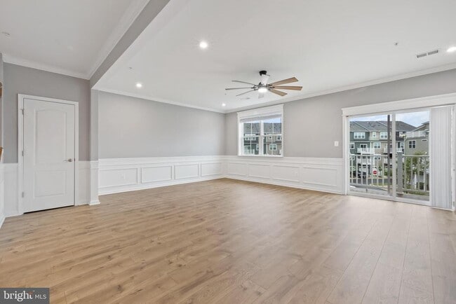 Building Photo - 4615 Crossing Ct