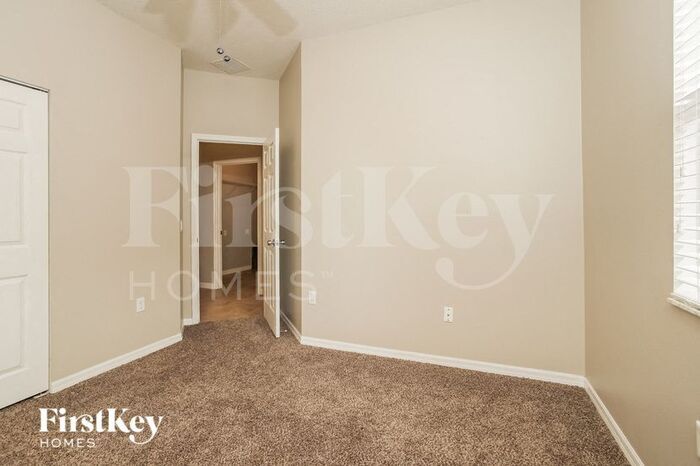 Building Photo - 3221 St Croix Ln