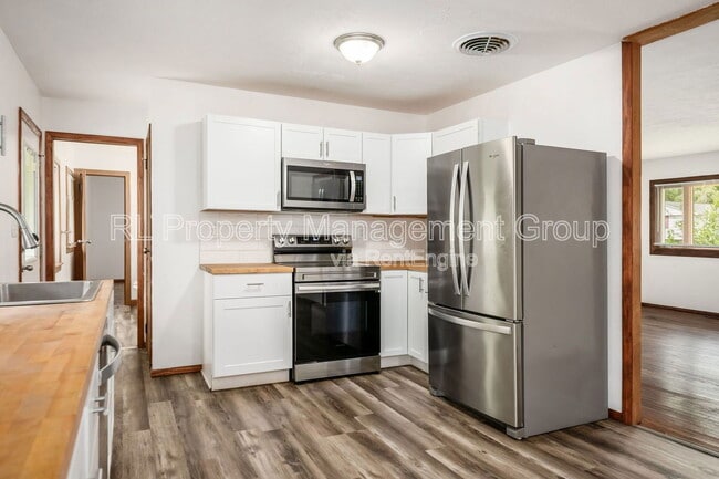 Building Photo - 259 Amfield Ct