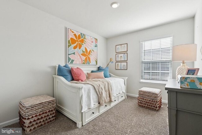 Building Photo - 171 Rae Ct