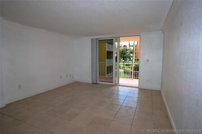 Building Photo - 7000 NW 186th St