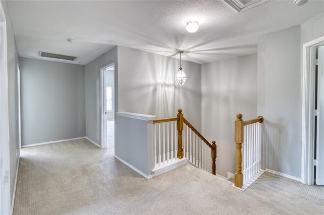 Building Photo - 9961 Delamere Dr