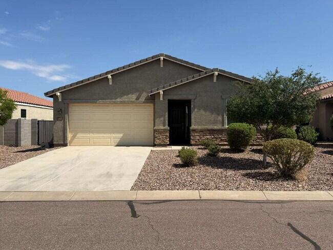 Building Photo - 7214 E Gamebird Way
