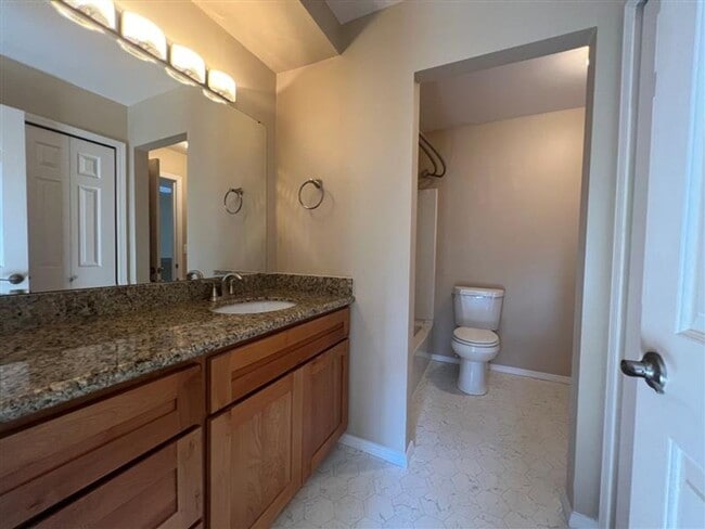 Building Photo - Beautiful 2 Bed 1.5 Bath Condo in Auburn
