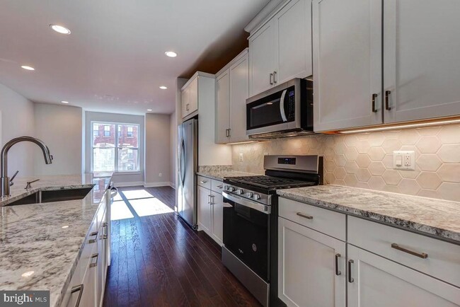 Building Photo - 22954 Sullivans Cove Sq