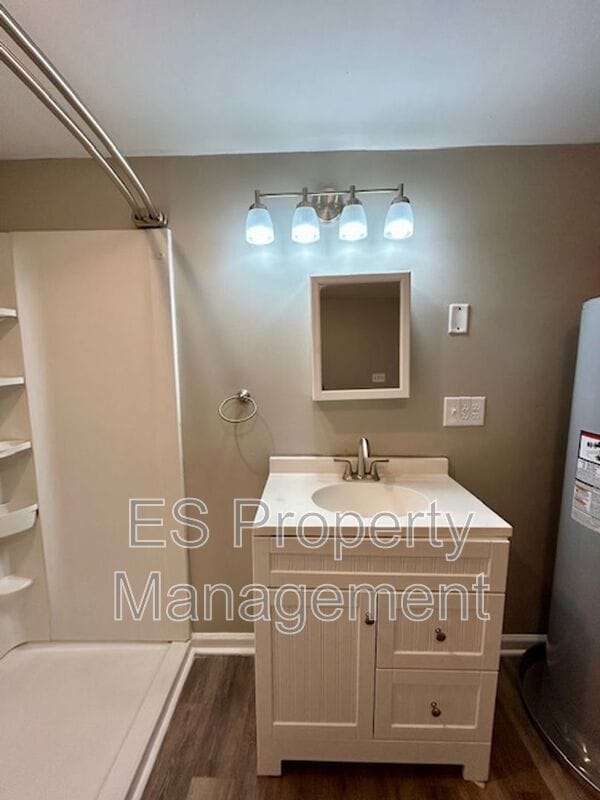 Building Photo - 1408 Holland St