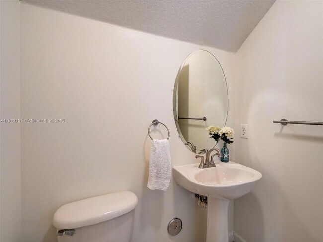 Building Photo - 14028 SW 274th Terrace