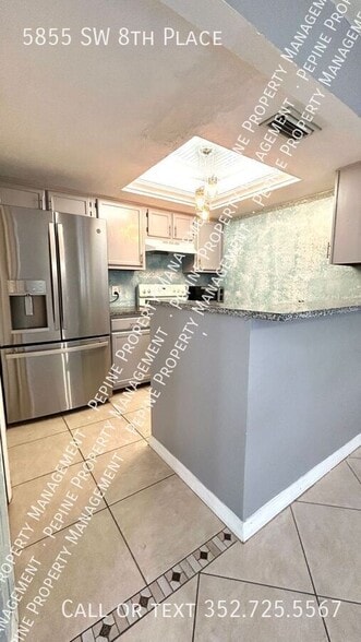 Building Photo - 5855 SW 8th Pl