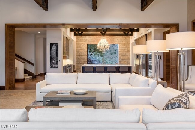 Building Photo - 5 Promontory Pointe Ln