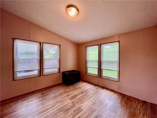 Building Photo - 535 Swihart Rd