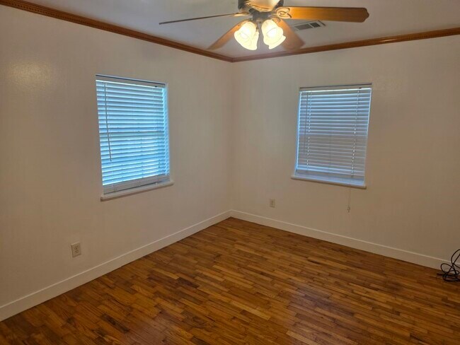 Building Photo - 13600 FM1314