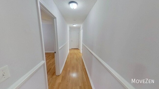 Building Photo - 333 Friendship Dr