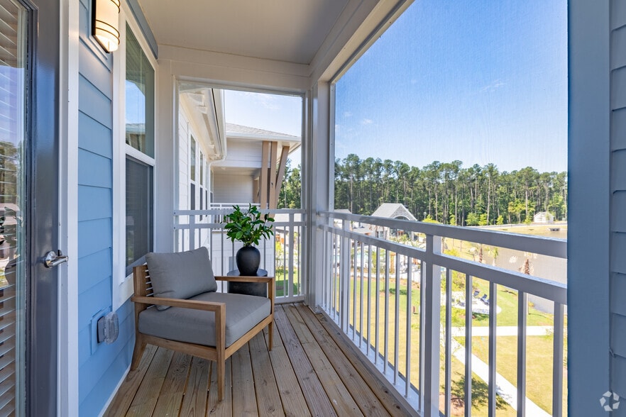 B3B - 2BR, 2BA - 1234SF - Marion Lake