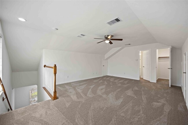 Building Photo - 2827 Briarhurst Park