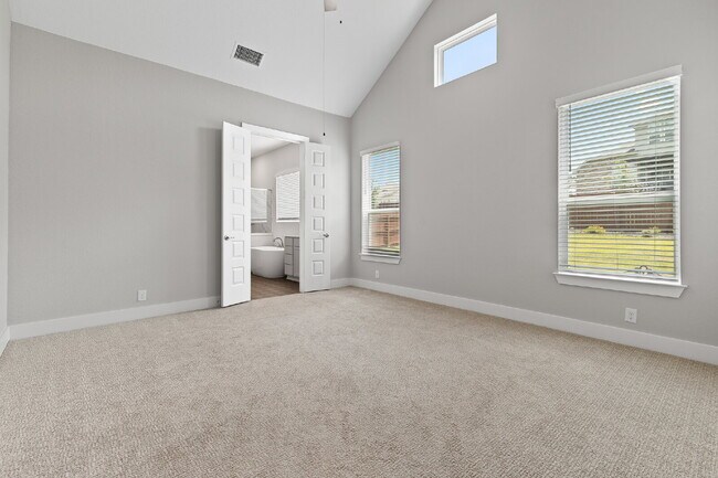 Building Photo - 24734 Resort Pkwy