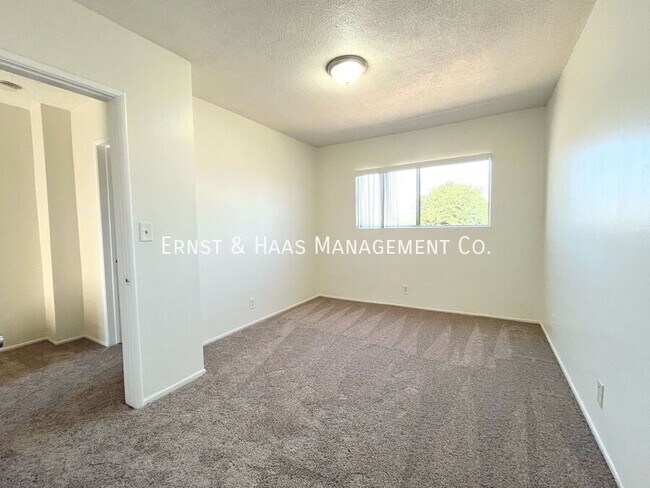 Building Photo - 5940 Atlantic Ave