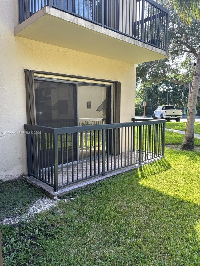Building Photo - 7965 SW 86th St