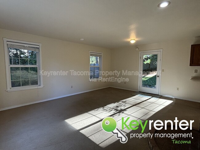 Building Photo - 1051 Paiute Trl