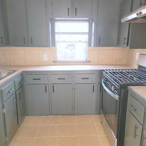 Building Photo - 200 E Crockett St