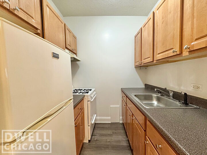 Building Photo - 1700 N Humboldt Blvd