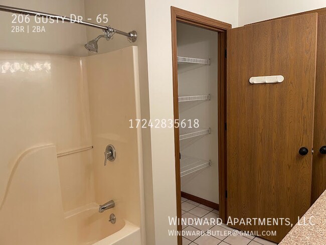 Building Photo - 206 Gusty Dr