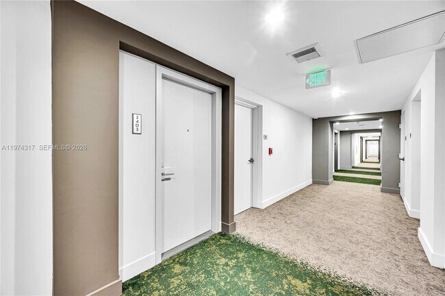 Building Photo - 488 NE 18th St