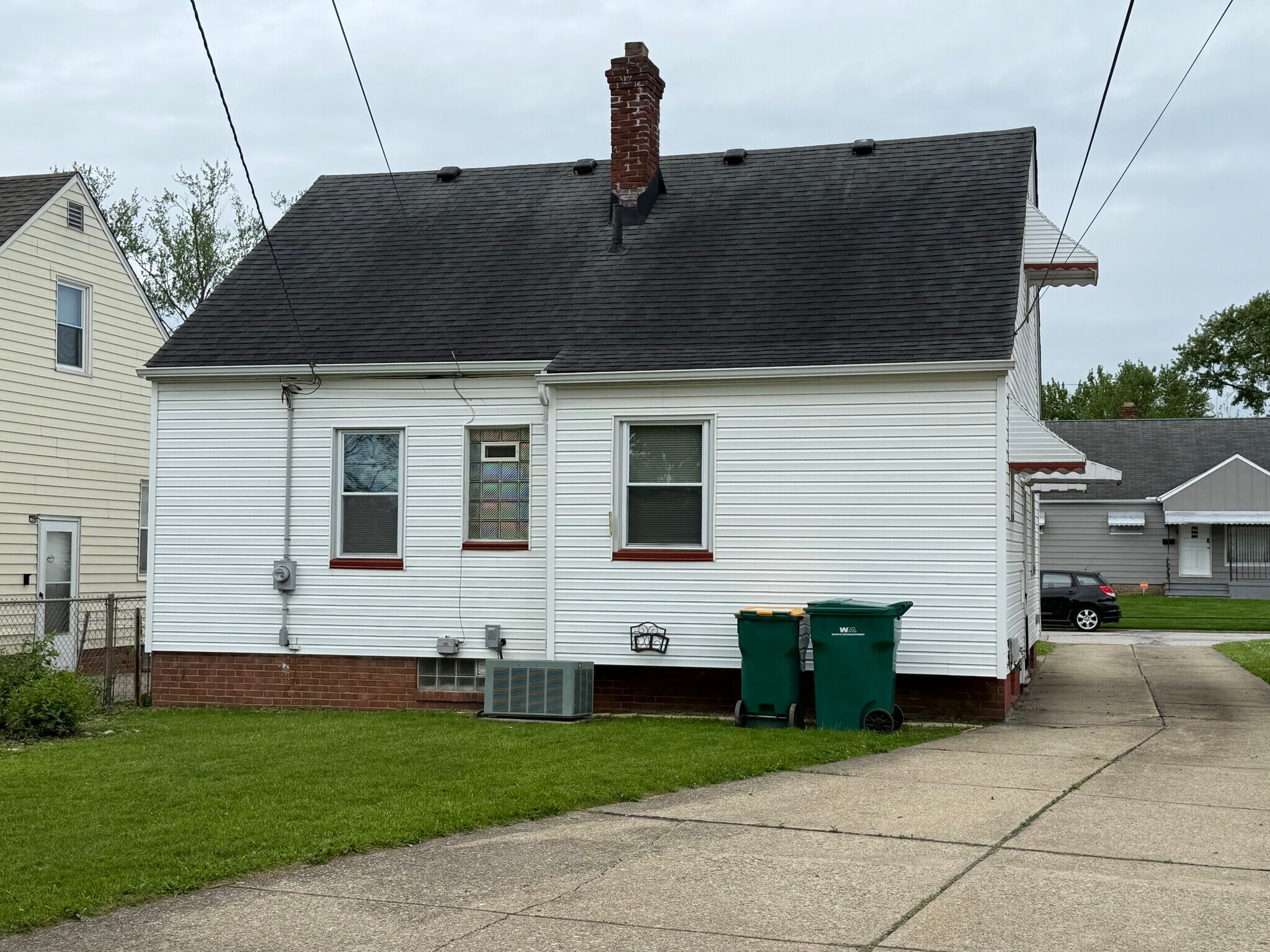 Building Photo - 14805 Reddington Ave