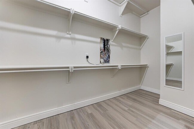 Building Photo - 1708 NW 161st Cir