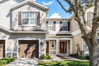 Building Photo - Beautiful 3/2/1 Large Apopka Townhome