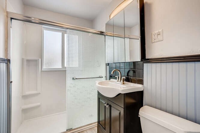 Building Photo - 3740 S Delaware St